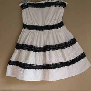 Striped sweetheart